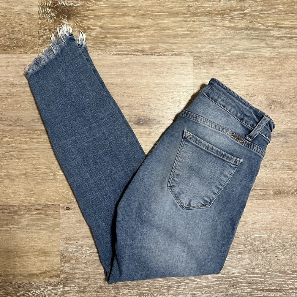 KanCan Distressed Hem Cropped Jeans - Blue 28